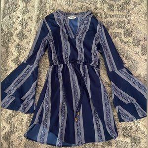 Blue white dress. With paisley print.